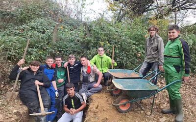 Terenska vježba učenika prvih razreda – pedološka jama i meteorološka postaja